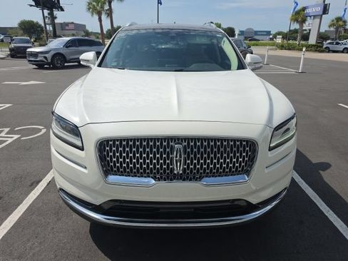 Used 2022 Lincoln Nautilus Reserve w/ Equipment Group 201A FWD image 2