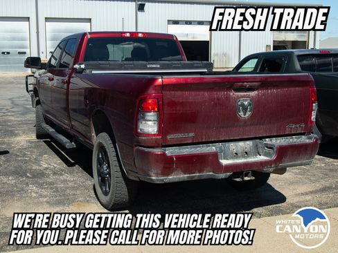 Used 2022 RAM 3500 Big Horn w/ Night Edition AWD/4WD image 4