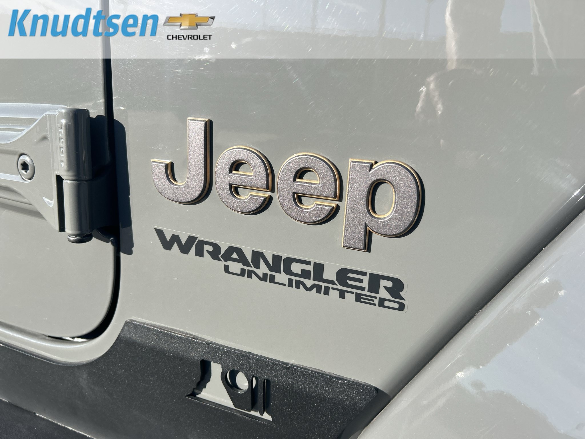 Used 2021 Jeep Wrangler Unlimited Rubicon w/ Xtreme Recon 35" Tire Package AWD/4WD image 14