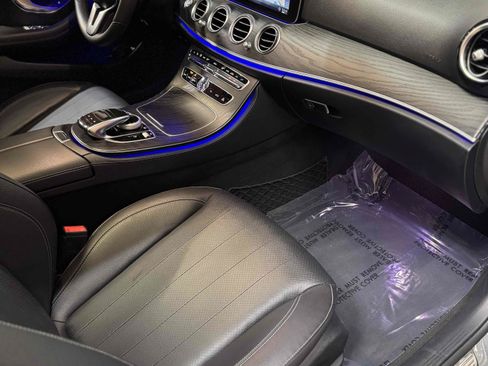 Used 2020 Mercedes-Benz E 350 Sedan image 44