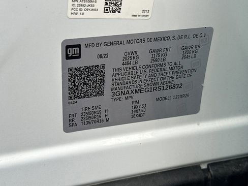 Used 2024 Chevrolet Equinox RS w/ RS Leather Package image 29