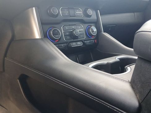 Used 2021 Chevrolet Tahoe Z71 w/ Luxury Package image 48