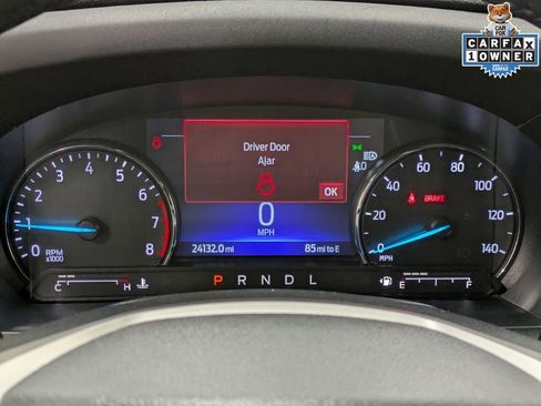 Used 2022 Ford Explorer XLT w/ Equipment Group 202A AWD/4WD image 18