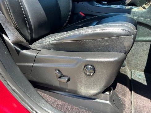 Used 2016 Jeep Grand Cherokee Limited image 23