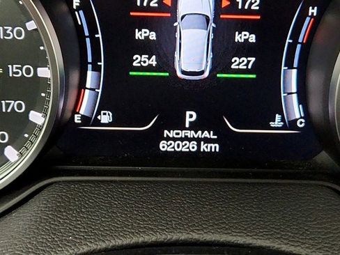 Used 2022 Maserati Levante GT image 16