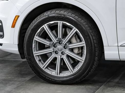 Used 2019 Audi Q7 3.0T Premium Plus w/ Premium Plus Package image 74