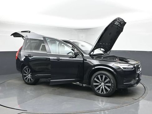 Used 2023 Volvo XC90 B6 Core w/ Protection Package Premier AWD/4WD image 50