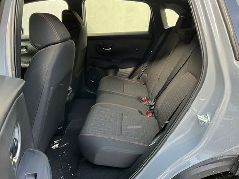 Used 2025 Honda HR-V Sport image 27