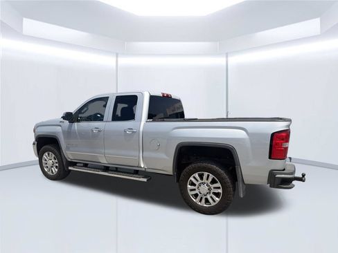 Used 2015 GMC Sierra 2500 SLT w/ Suspension Package, Off-Road AWD/4WD image 14