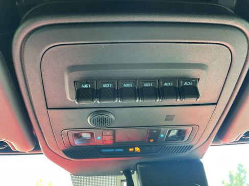 Used 2023 Ford Bronco Wildtrak image 57