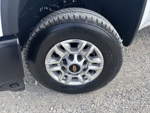 New 2026 Chevrolet Silverado 2500 W/T w/ WT Convenience Package image 13