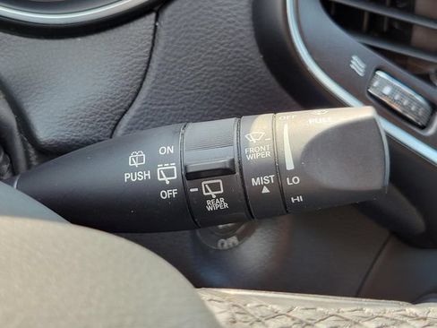 Used 2021 Jeep Cherokee Trailhawk w/ Trailer Tow Group AWD/4WD image 18