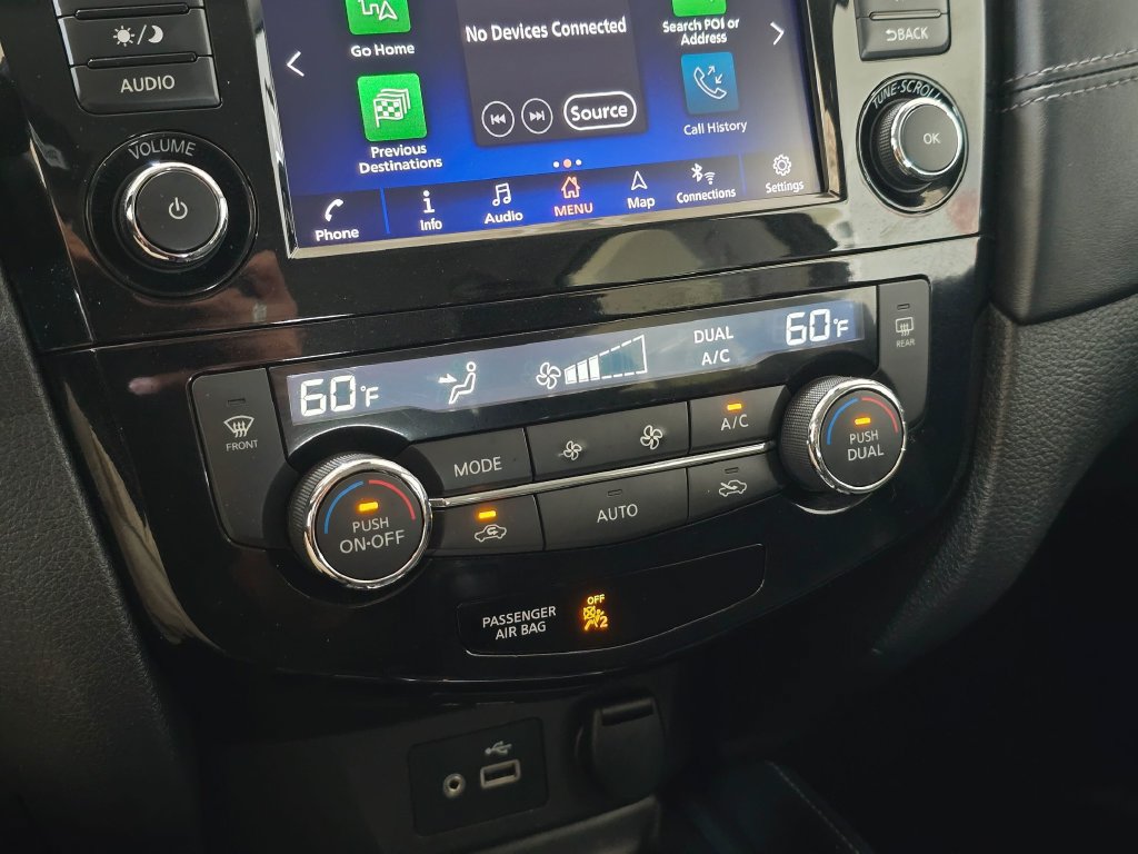 Used 2019 Nissan Rogue SL AWD/4WD image 14