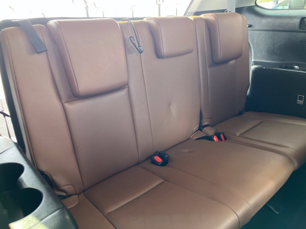 Used 2019 Toyota Highlander Limited Platinum AWD/4WD image 32