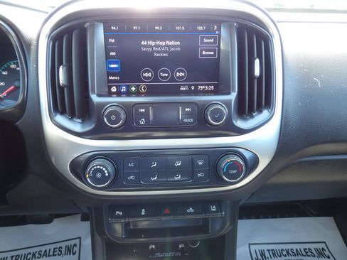 Used 2022 Chevrolet Colorado LT w/ Fleet Safety Package RWD image 22