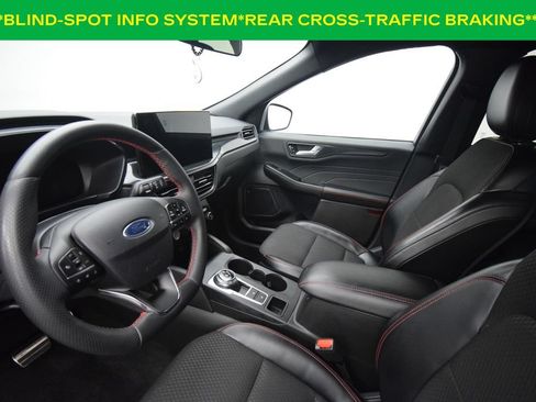Used 2024 Ford Escape ST-Line w/ Tech Pack #1 AWD/4WD image 11