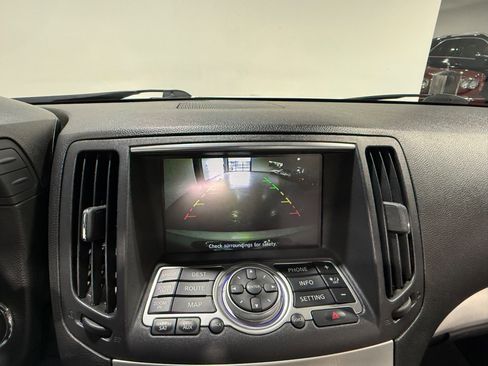 Used 2013 INFINITI G37 IPL image 27