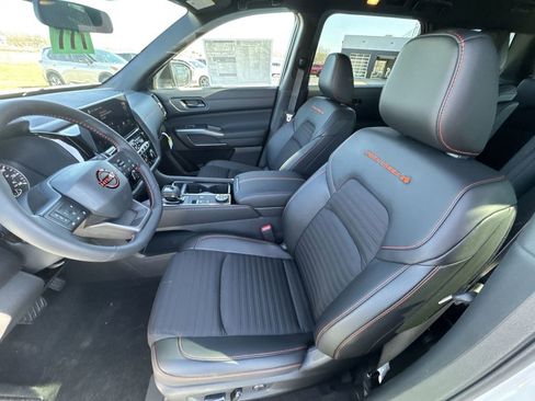New 2026 Nissan Pathfinder Rock Creek image 11