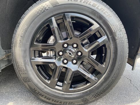 Used 2022 Chevrolet Silverado 1500 RST w/ Max Trailering Package AWD/4WD image 45