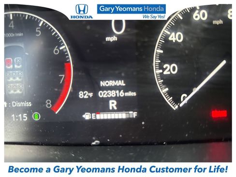 Used 2023 Honda Pilot Touring image 1