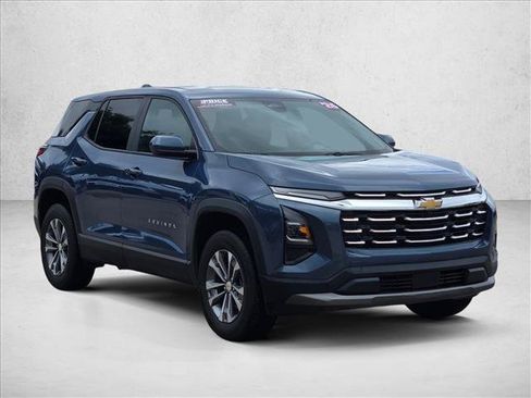 Used 2026 Chevrolet Equinox LT FWD image 4