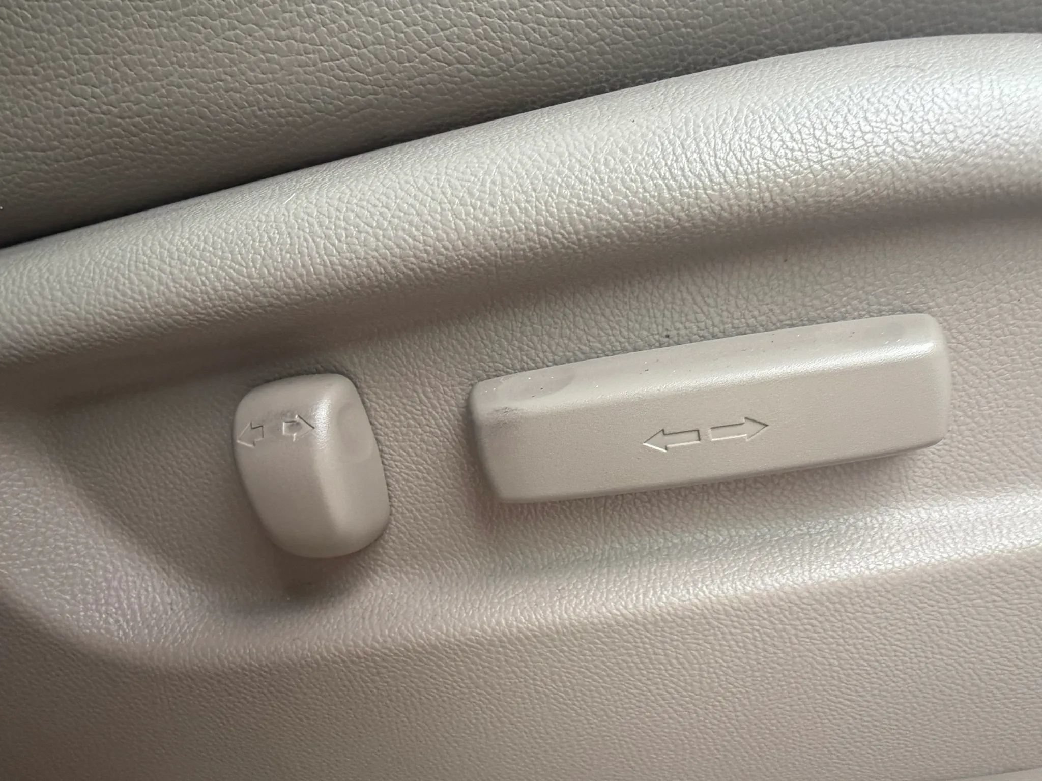Used 2012 Honda Odyssey EX-L image 21