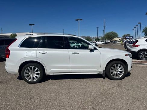 Used 2016 Volvo XC90 T6 Momentum w/ Momentum Plus Package AWD/4WD image 2