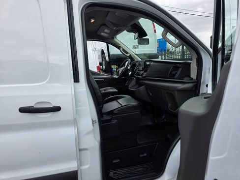 Used 2020 Ford Transit 250 Low Roof RWD image 16