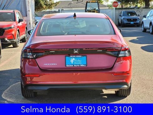 New 2025 Honda Accord SE image 5