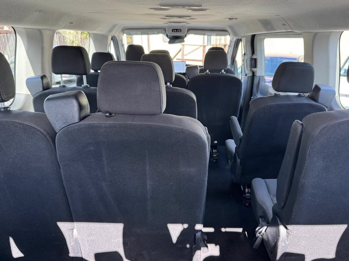 Used 2024 Ford Transit 350 XLT RWD image 14