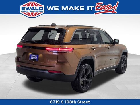 New 2026 Jeep Grand Cherokee Limited AWD/4WD image 25