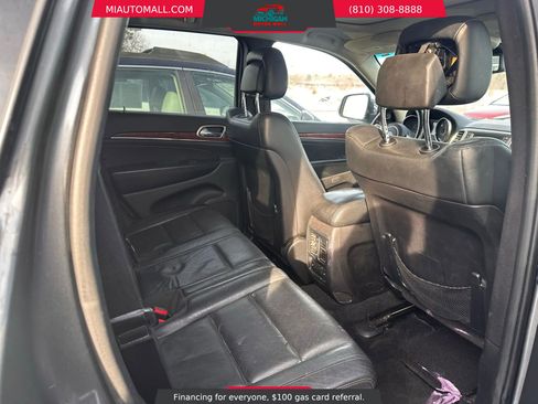 Used 2013 Jeep Grand Cherokee Limited w/ Luxury Group II image 23