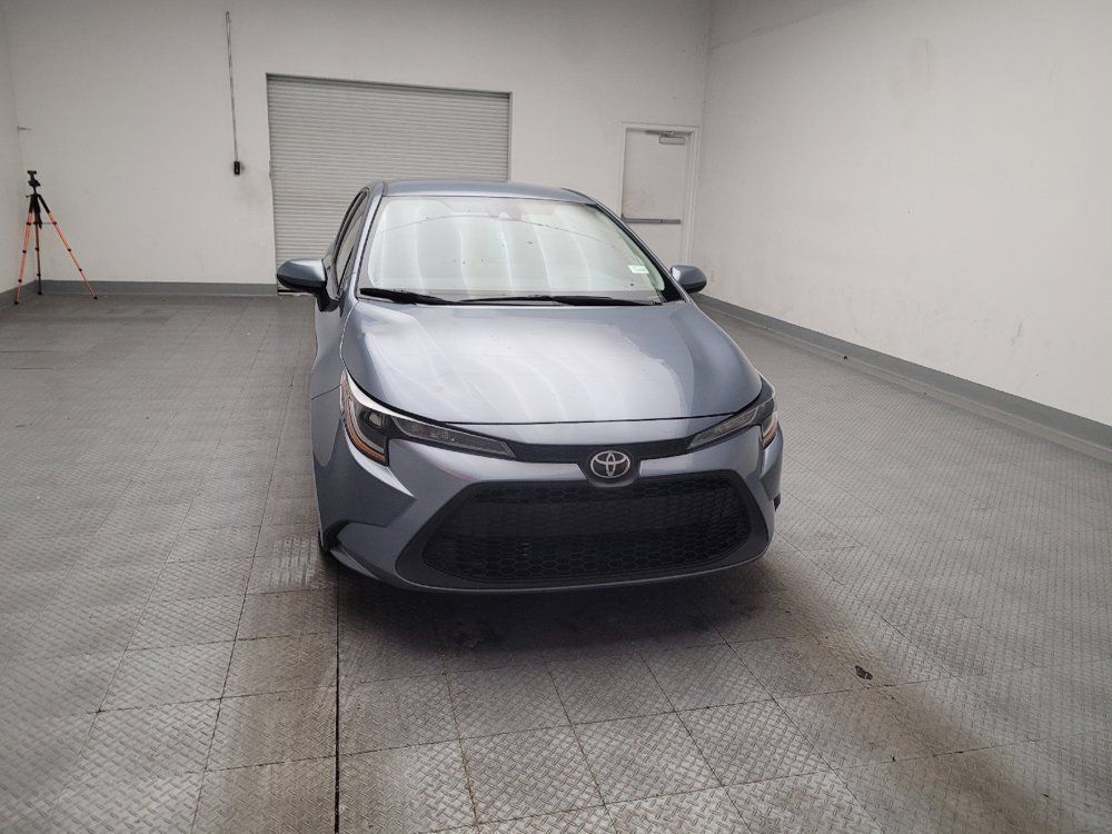 Used 2022 Toyota Corolla LE FWD image 14