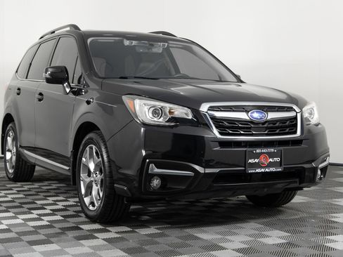 Used 2017 Subaru Forester 2.5i Touring image 11
