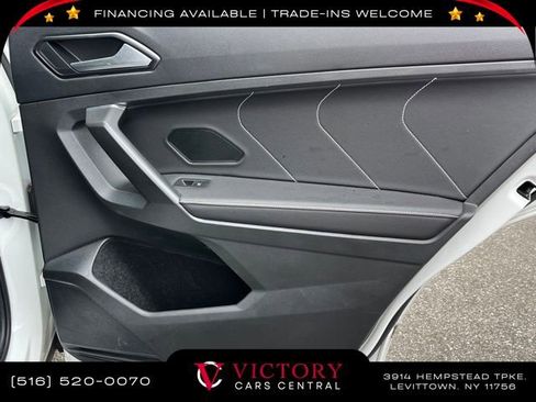 Used 2022 Volkswagen Tiguan SEL R-Line image 22