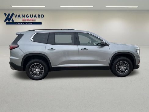 Used 2025 GMC Acadia Elevation image 8