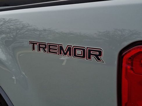 Used 2023 Ford Ranger Lariat w/ Tremor Off-Road Package image 30
