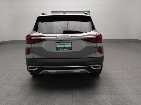 Used 2022 Kia Seltos S image 7