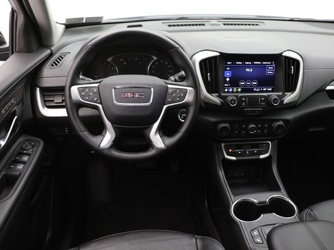 Used 2024 GMC Terrain SLT image 11