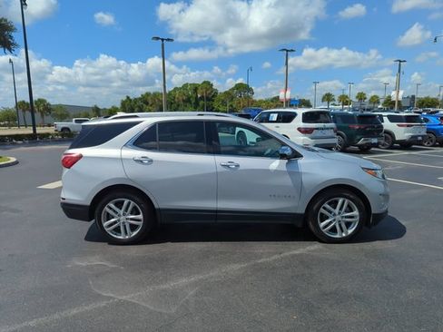 Used 2019 Chevrolet Equinox Premier FWD image 3
