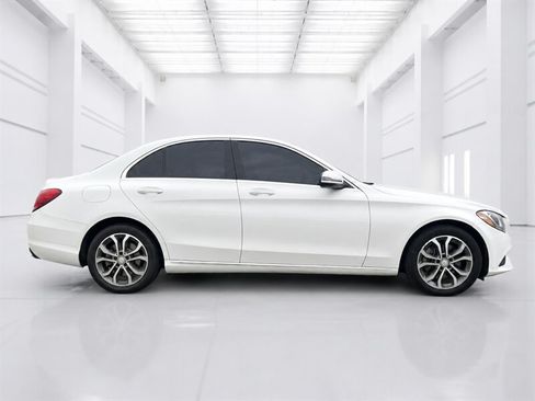Used 2016 Mercedes-Benz C 300 4MATIC Sedan image 3