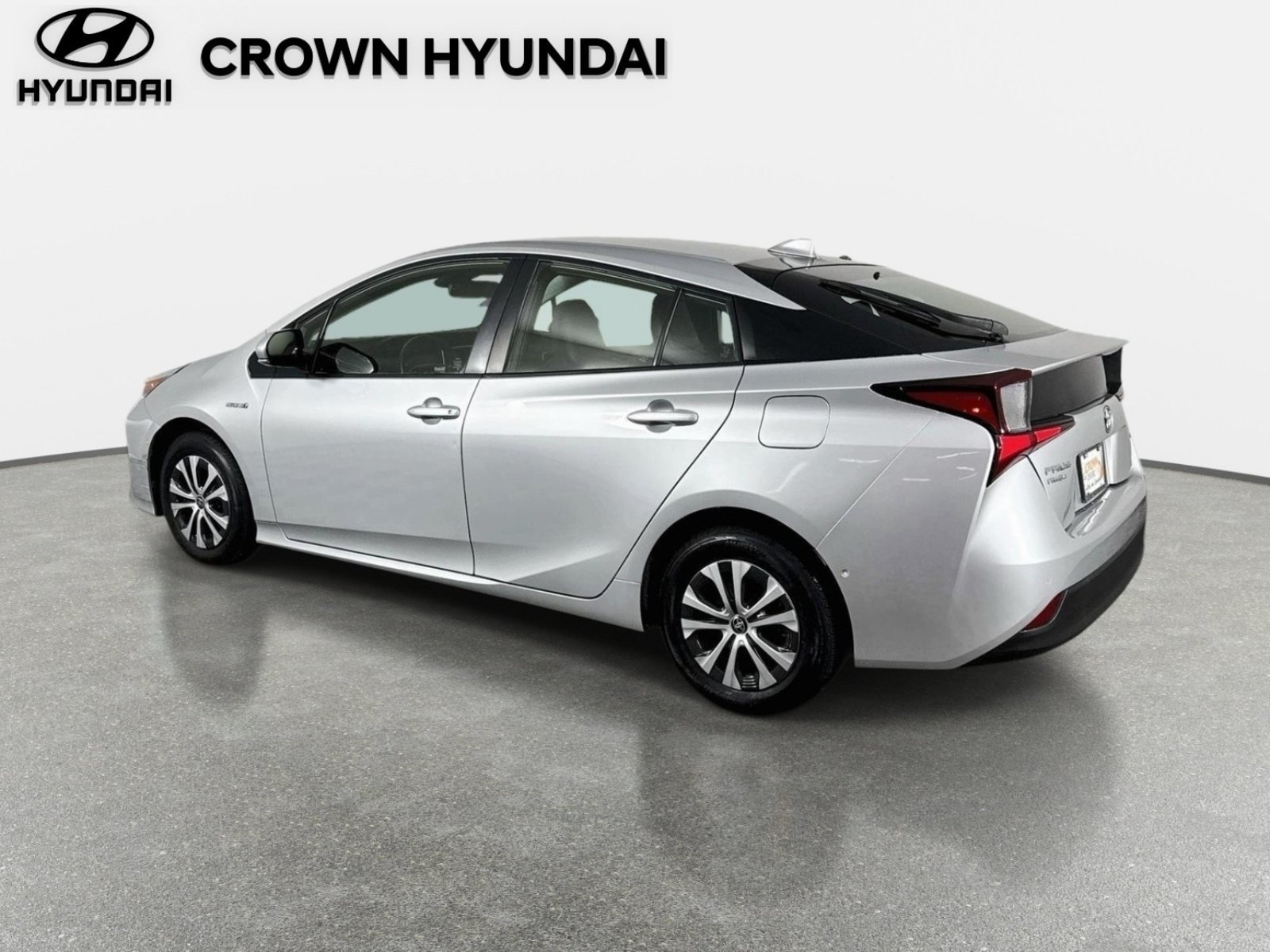 Used 2020 Toyota Prius XLE w/ Advanced Technology Package AWD/4WD image 8