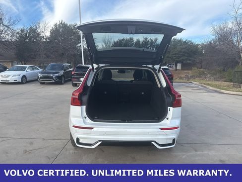 Certified 2025 Volvo XC60 B5 Plus image 7