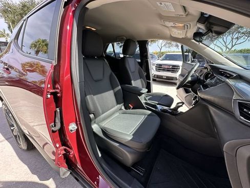 Used 2023 Buick Encore GX Select w/ Safety Package II AWD/4WD image 31