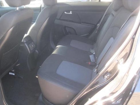 Used 2015 Kia Sportage LX image 11