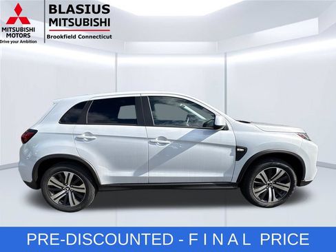 Used 2025 Mitsubishi Outlander Sport ES AWD/4WD image 7