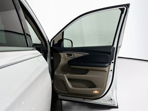 Used 2021 Honda Ridgeline RTL-E image 33