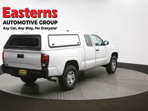 Used 2019 Toyota Tacoma SR image 38