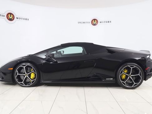 Used 2023 Lamborghini Huracan EVO image 42