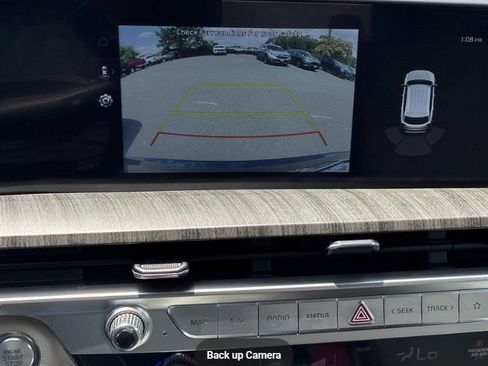 Used 2023 Kia Telluride EX w/ EX Captain's Chair Package FWD image 13